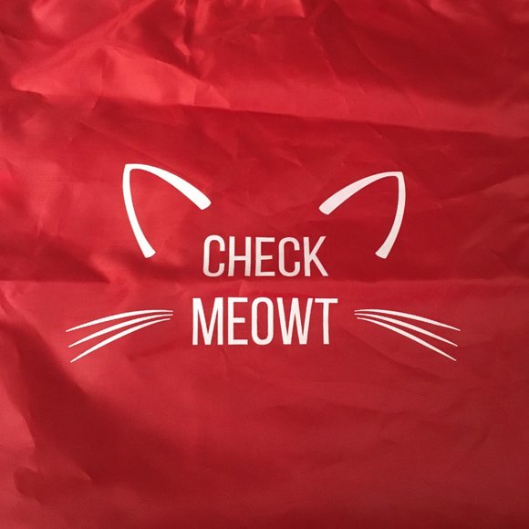 'Check Meowt' Red Book Tote - Picture 4 of 8